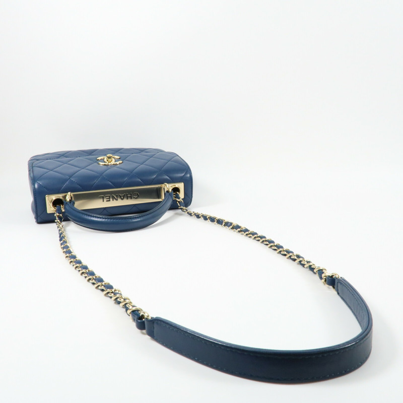 CHANEL 羊皮皮革Trendy CC金扣鏈帶手挽肩背兩用袋-11