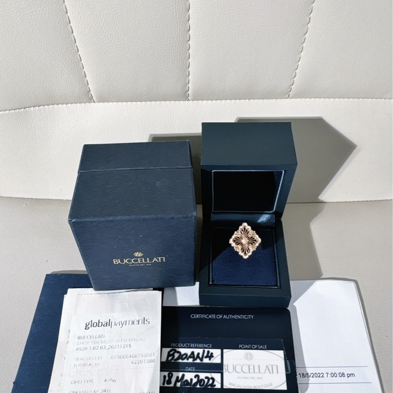 BUCCELLATI布契拉提 Opera tulle歌劇院系列 18K黃金鑲嵌黑瑪瑙四葉草戒指，大號，52 號-1