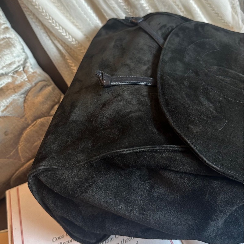 香奈兒 黑色後背包 黑色麂皮 金鏈 後背包 雙肩包 黑色皮革 復古 黑色麂皮  中古 復古 古董包  vintage backpack black leather chanel-13