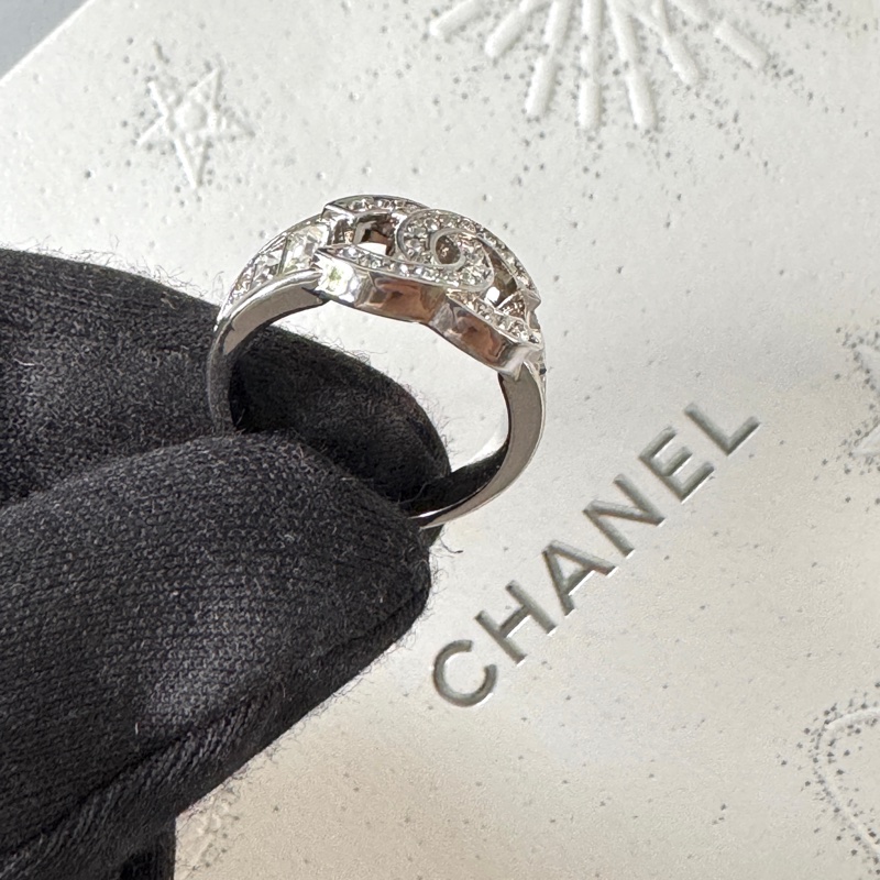 CHANEL CC Logo 銀色 水鑽 水晶 戒指 52號 ABF782-4