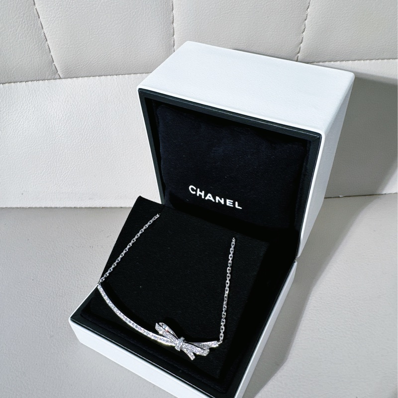 Chanel香奈兒 高級珠寶 Ruban系列 白金滿鑽蝴蝶結項鍊-3