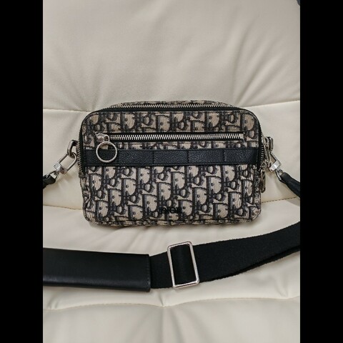 Dior 相機袋