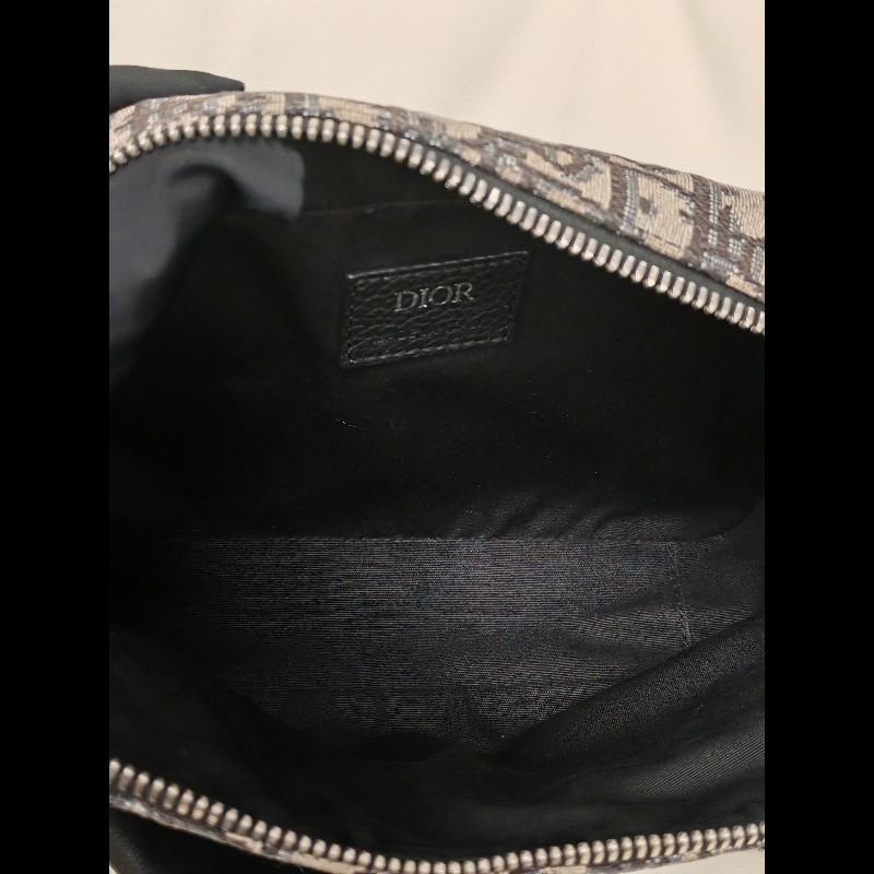 Dior 相機袋-14