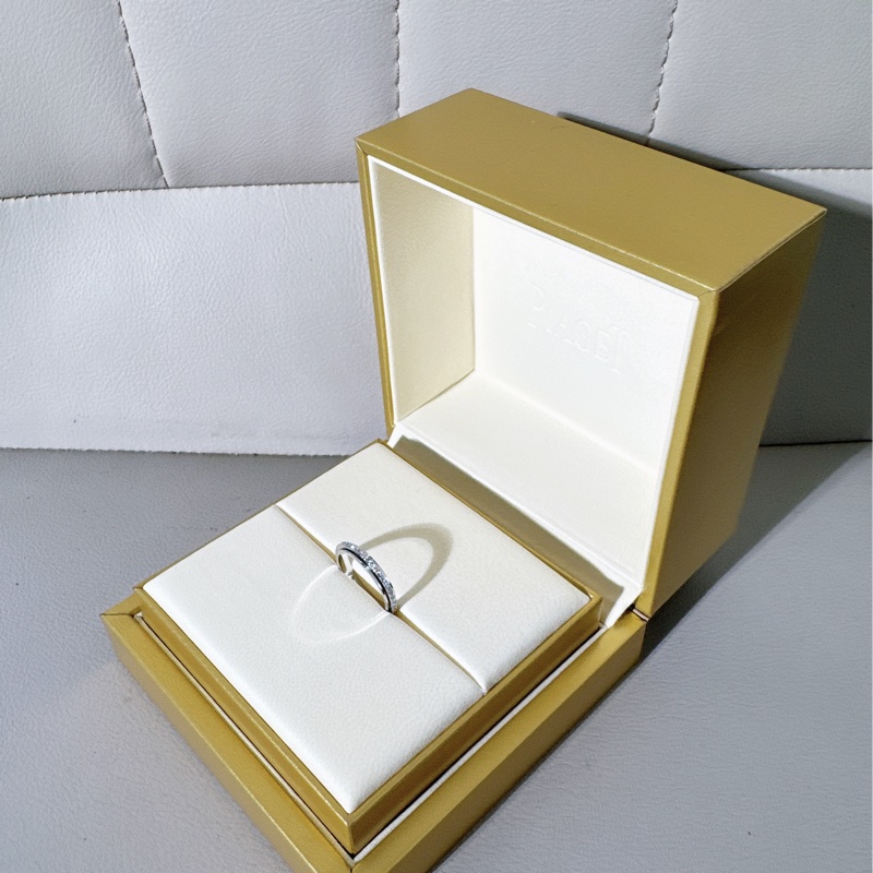 Piaget伯爵 Possession系列 白金滿鑽窄版時來運轉戒指，48碼-3