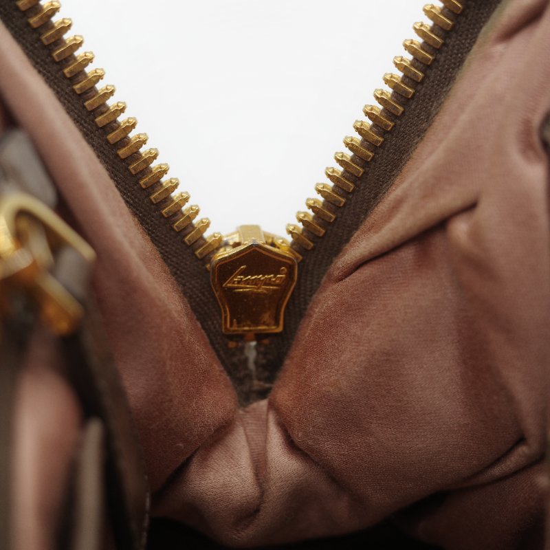 Miu Miu 繆繆 Matelassé 經典灰褐色 頂級納帕小羊皮 立體抓皺絎縫 翻蓋式金屬鏈條 斜背肩背包-29