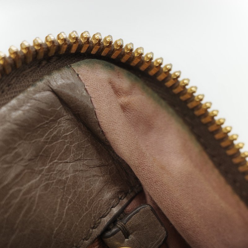 Miu Miu 繆繆 Matelassé 經典灰褐色 頂級納帕小羊皮 立體抓皺絎縫 翻蓋式金屬鏈條 斜背肩背包-31