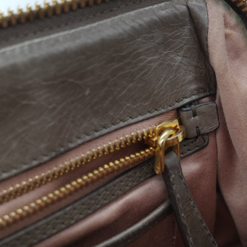 Miu Miu 繆繆 Matelassé 經典灰褐色 頂級納帕小羊皮 立體抓皺絎縫 翻蓋式金屬鏈條 斜背肩背包-33