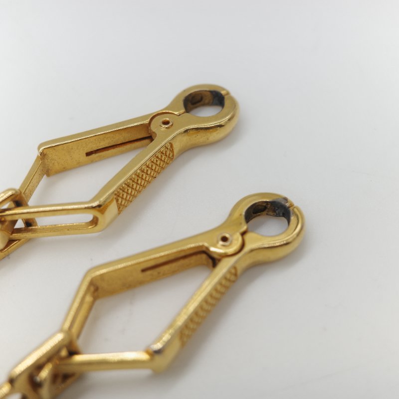 Miu Miu 繆繆 Matelassé 經典灰褐色 頂級納帕小羊皮 立體抓皺絎縫 翻蓋式金屬鏈條 斜背肩背包-48