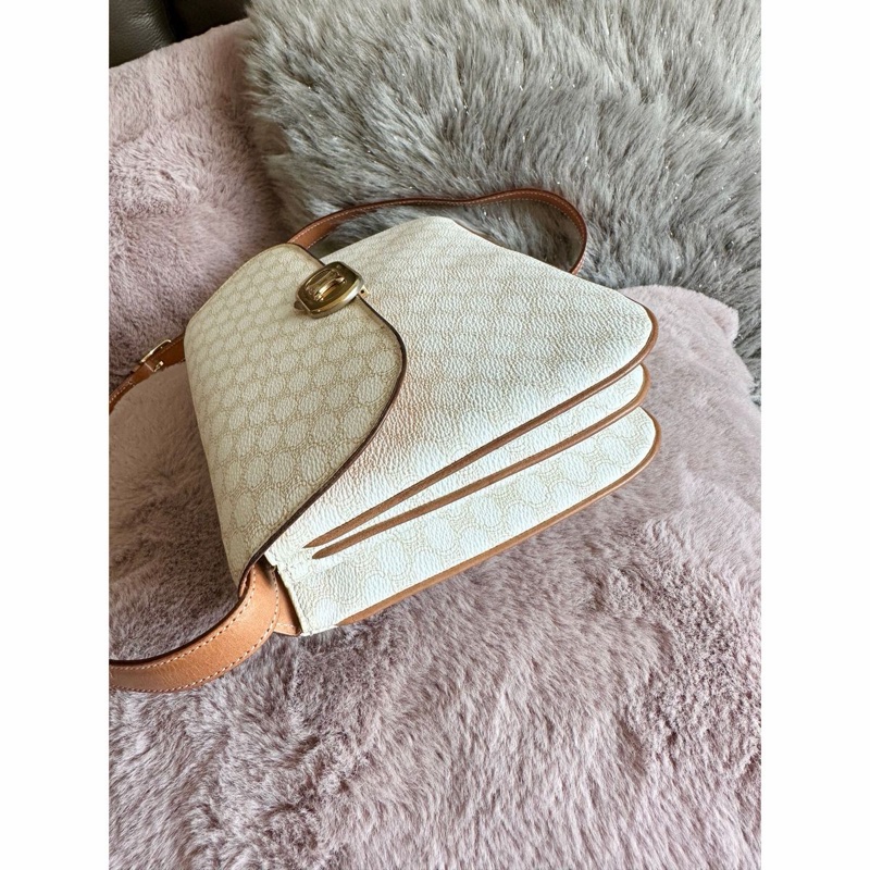 思琳 賽琳 凱莉包 老花凱旋門 斜背包 側背包 白色 中古包包 托特包 側肩包罕有 中古凱旋門老花包 米白色 celine vintage triomphe bag-14