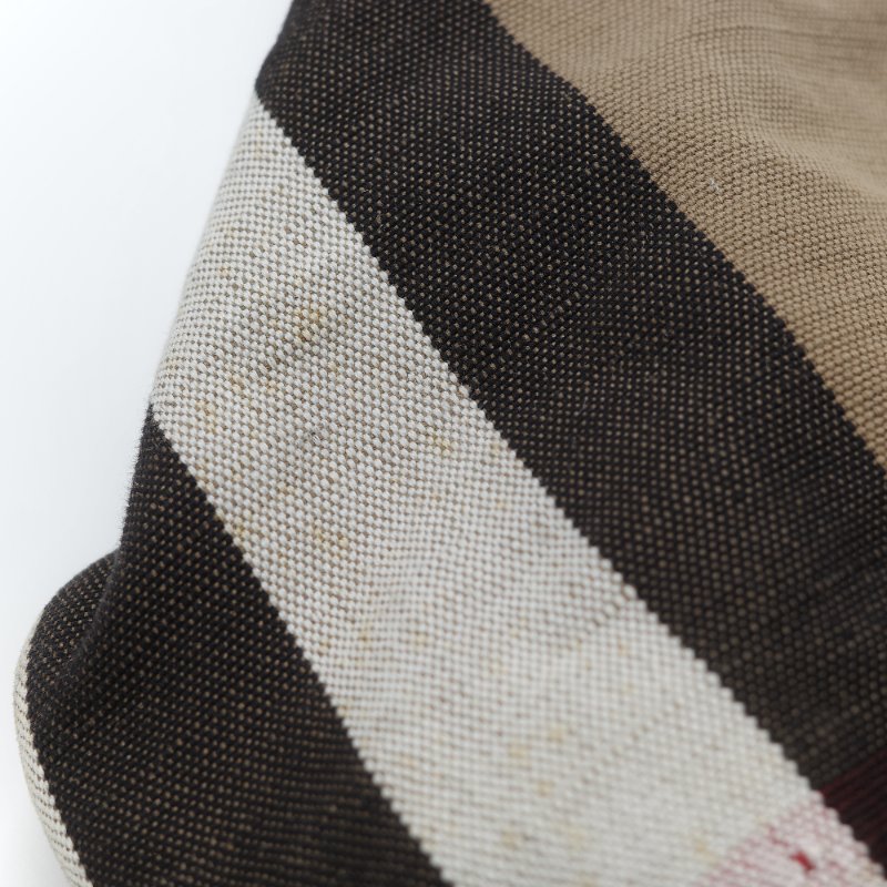 Burberry 巴寶莉 Ashby 中款 經典格紋 帆布水桶包-16