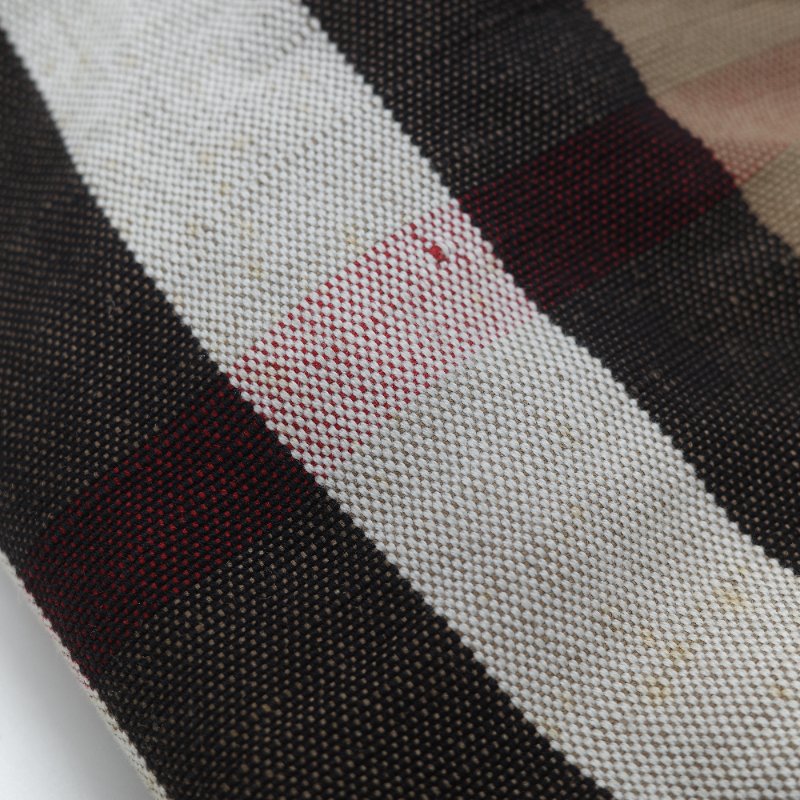 Burberry 巴寶莉 Ashby 中款 經典格紋 帆布水桶包-17