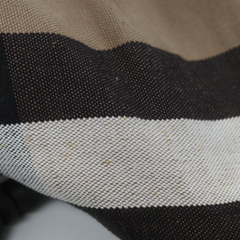 Burberry 巴寶莉 Ashby 中款 經典格紋 帆布水桶包-22