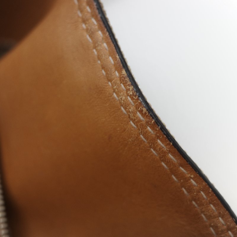 Burberry 巴寶莉 Ashby 中款 經典格紋 帆布水桶包-40