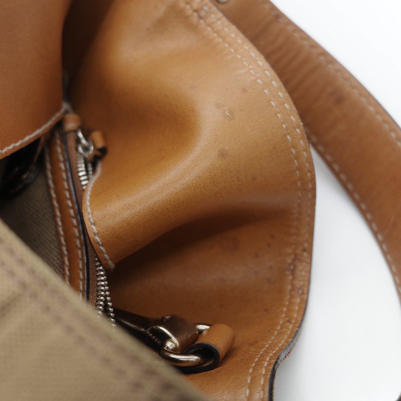 Burberry 巴寶莉 Ashby 中款 經典格紋 帆布水桶包-42