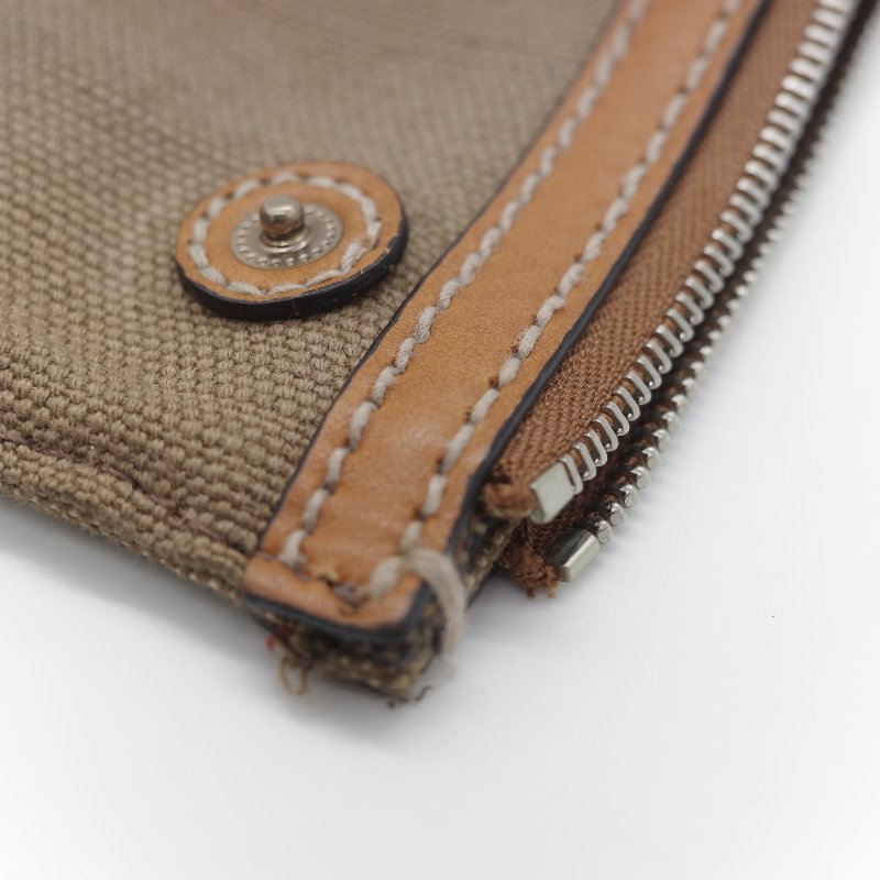 Burberry 巴寶莉 Ashby 中款 經典格紋 帆布水桶包-53