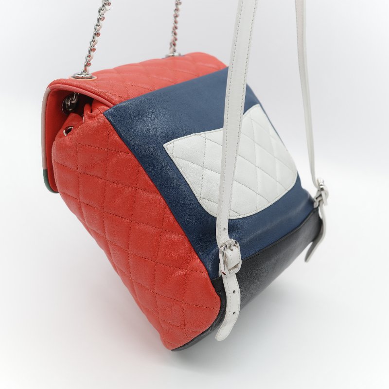 Chanel 香奈兒 Urban Spirit 紅色 菱格紋絎縫小羊皮 大尺寸雙 C 標誌 皮穿鏈條後背包-5