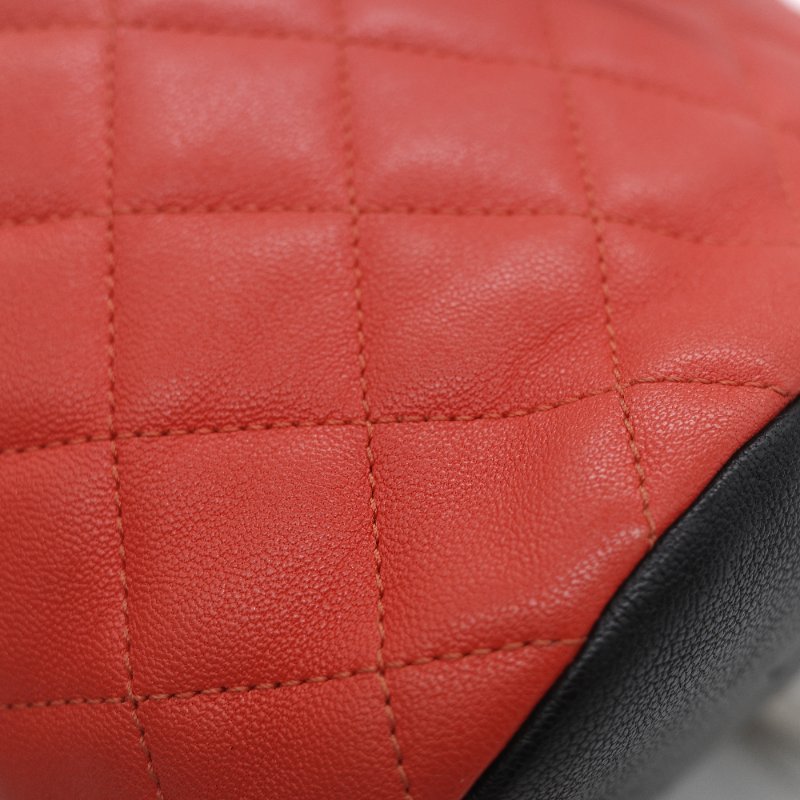 Chanel 香奈兒 Urban Spirit 紅色 菱格紋絎縫小羊皮 大尺寸雙 C 標誌 皮穿鏈條後背包-9