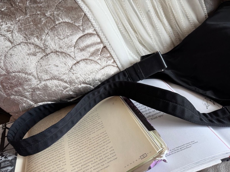 普拉特 斜挎包  皮革肩帶  肩背  斜挎  prada black黑色 nylon /leather crossbody bag-19