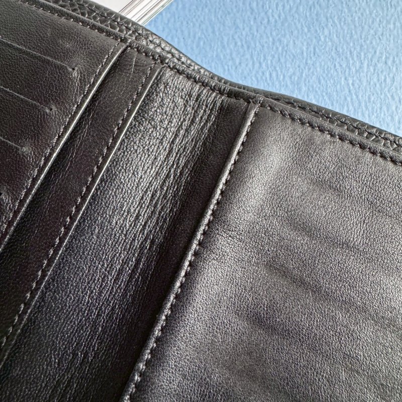 💖2萬不到 復古感 Chanel 黑色皮革大雙C三折中夾-14