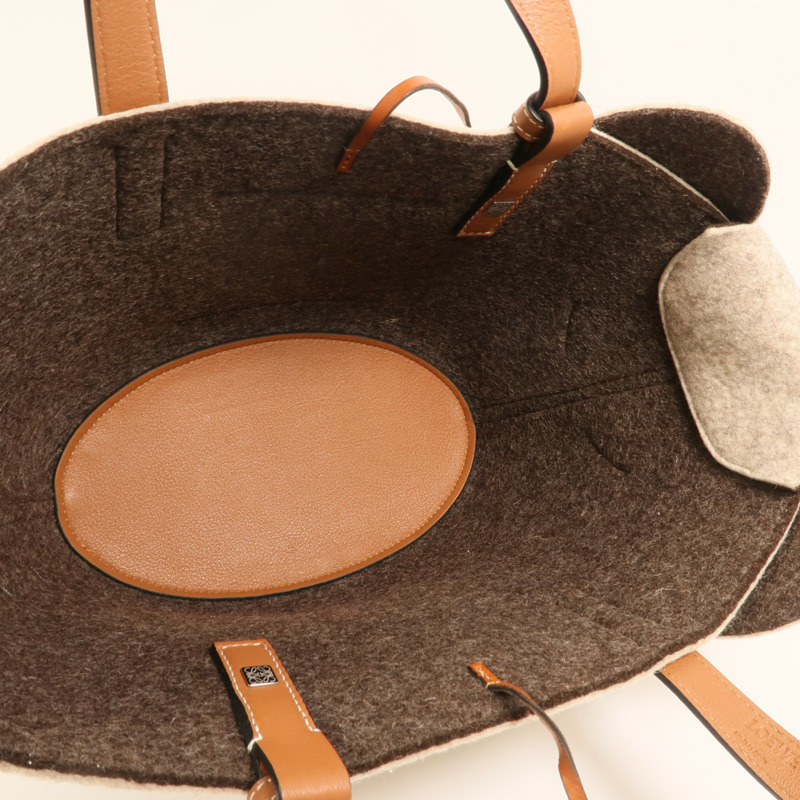 LOEWE 羊毛Basket Bag銀扣手挽袋-4