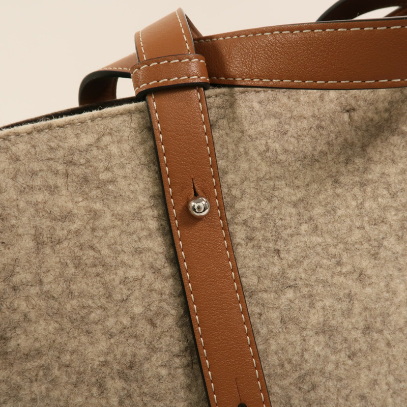 LOEWE 羊毛Basket Bag銀扣手挽袋-11