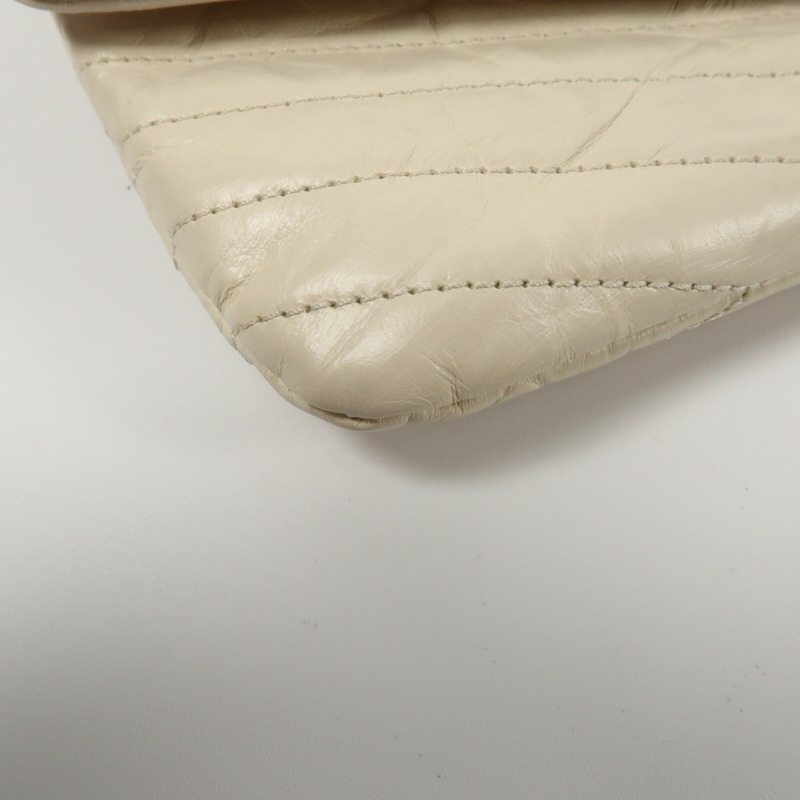 CHANEL 牛皮皮革Clutch金扣手拿包-4