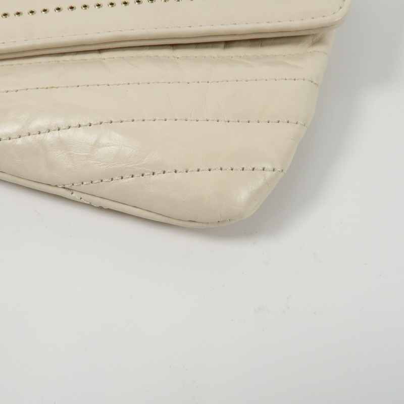 CHANEL 牛皮皮革Clutch金扣手拿包-5