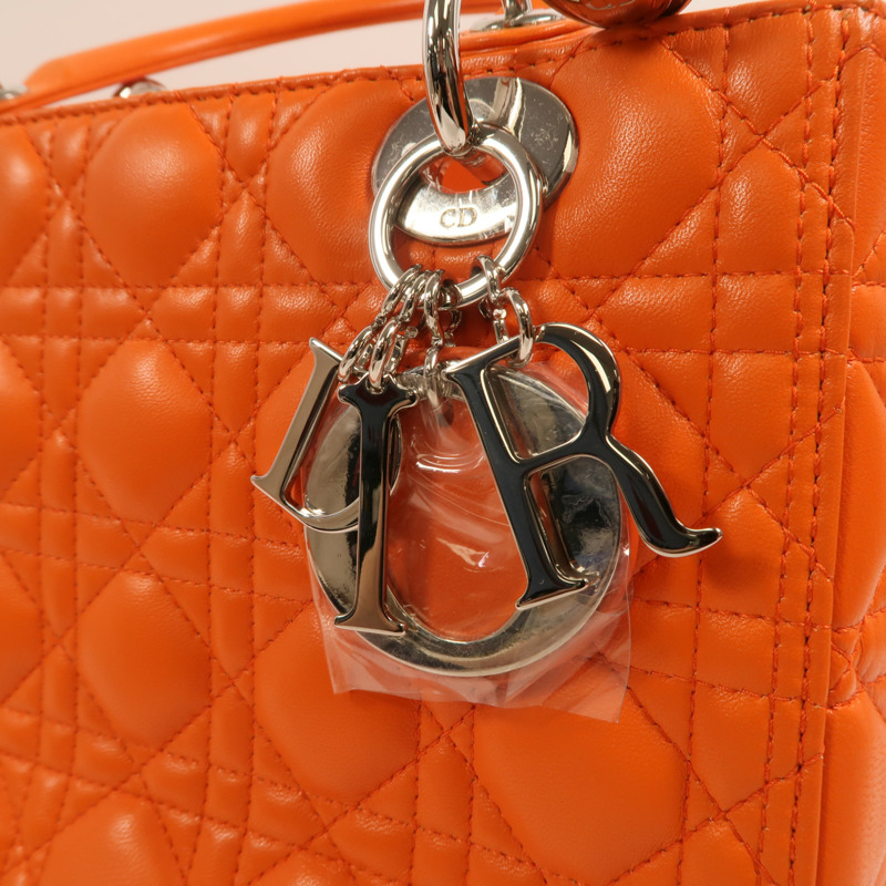 Dior 羊皮皮革Lady Dior Medium銀扣手挽肩背兩用袋-8