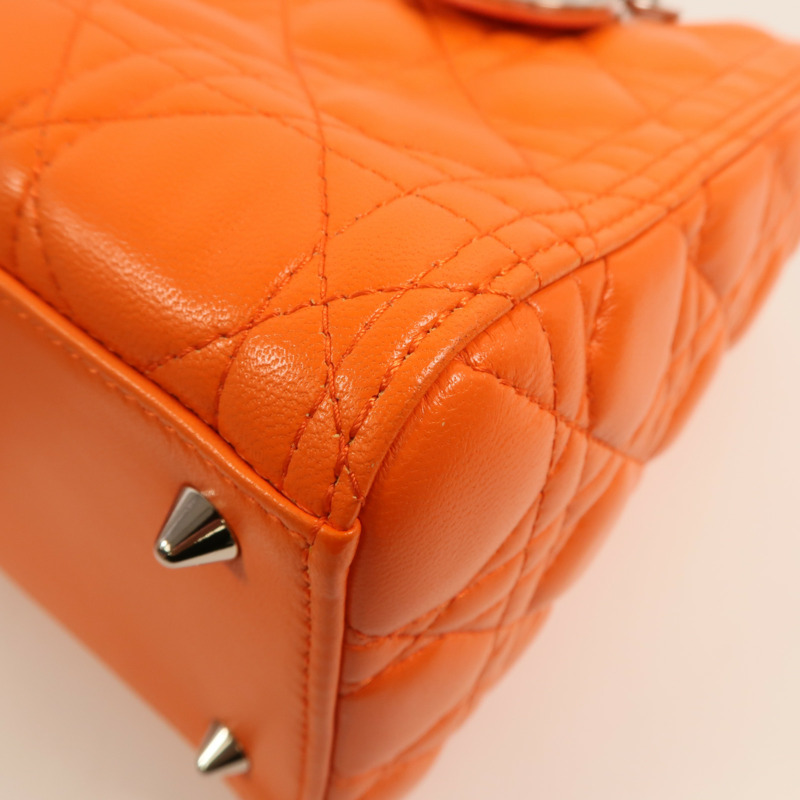 Dior 羊皮皮革Lady Dior Medium銀扣手挽肩背兩用袋-12