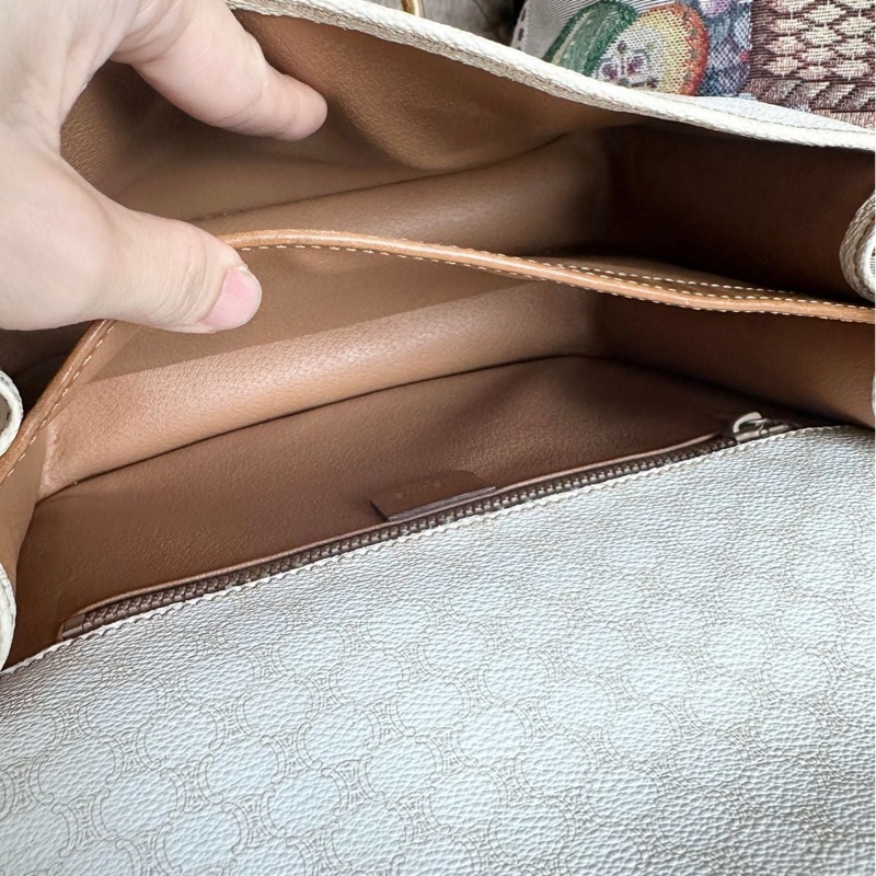 思琳 白老花 白色 老花 凱旋門 馬蹄扣 斜背包 側背包 中古包包 vintage celine bag-13