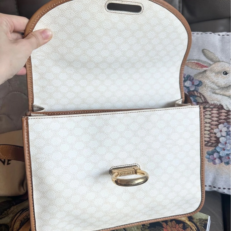思琳 白老花 白色 老花 凱旋門 馬蹄扣 斜背包 側背包 中古包包 vintage celine bag-14