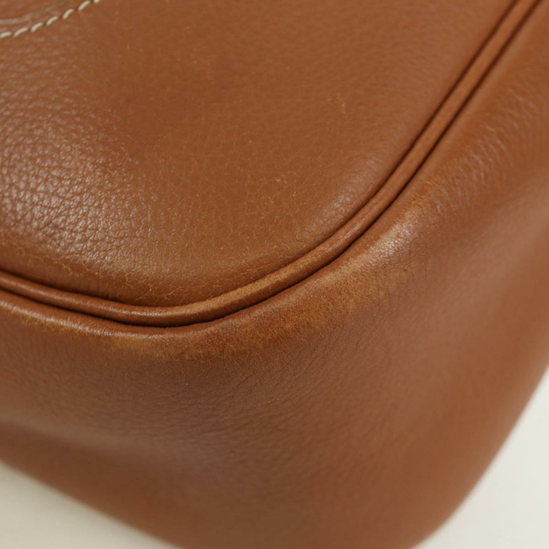 【日本直送】愛馬仕 Trim 31 肩背包，Togo 皮革，棕色金色，正品 am11092V-16