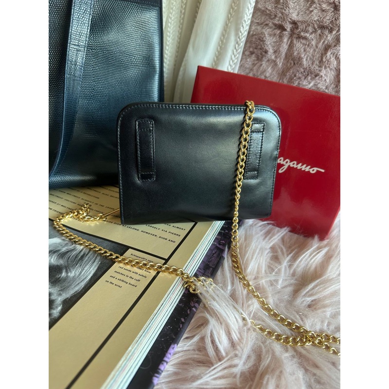 菲拉格慕 Salvatore Ferragamo 經典馬蹄扣 黛安娜王妃同款 Gancini 皮革鏈條斜背包-4
