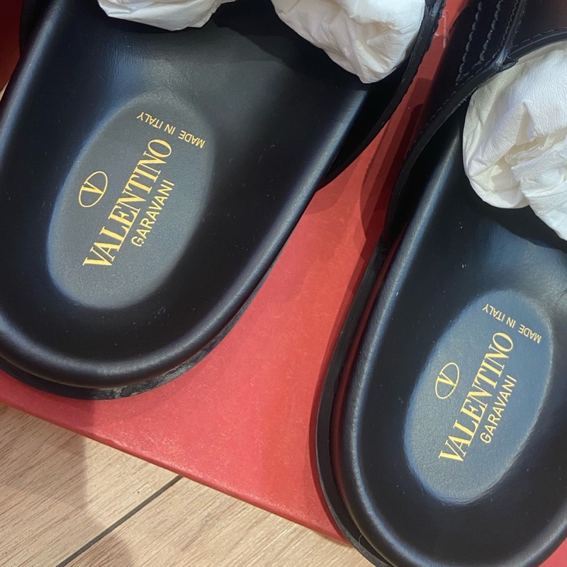 Valentino華倫天奴 GARAVANI 平底 一字拖鞋 男款 黑色 40.5碼-4