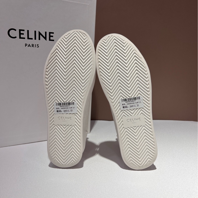 閒置新 未使用  Celine 白色帆布 鞋子37碼 附件…盒子-3
