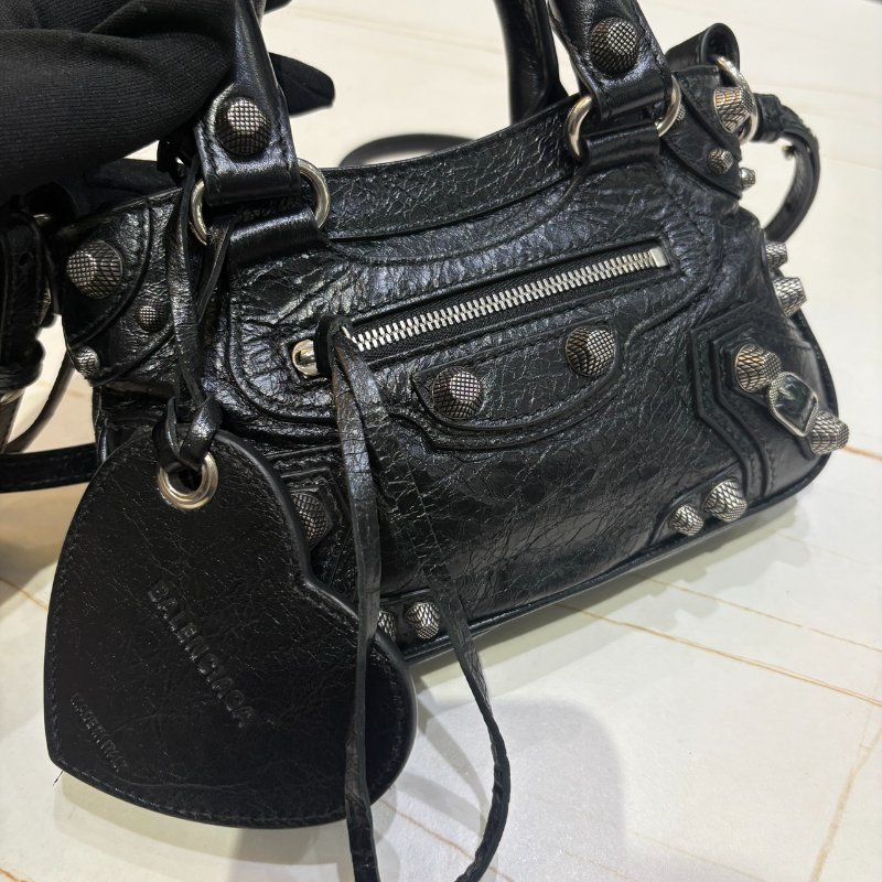 *SHIHNA名牌精品* Balenciaga Cagole mini 機車包-3