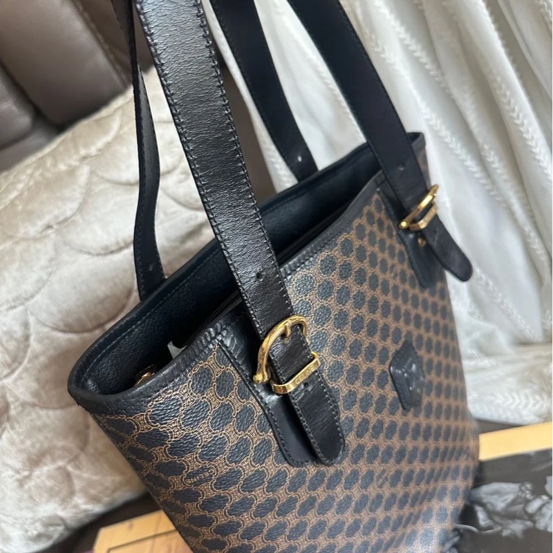 思琳 水桶包 托特包 中古包 Celine 賽琳 黑色老花 側揹包 單肩包 手提包 腋下包 vintage celine bucket bag 黑色 皮革 中古 復古 古董-14