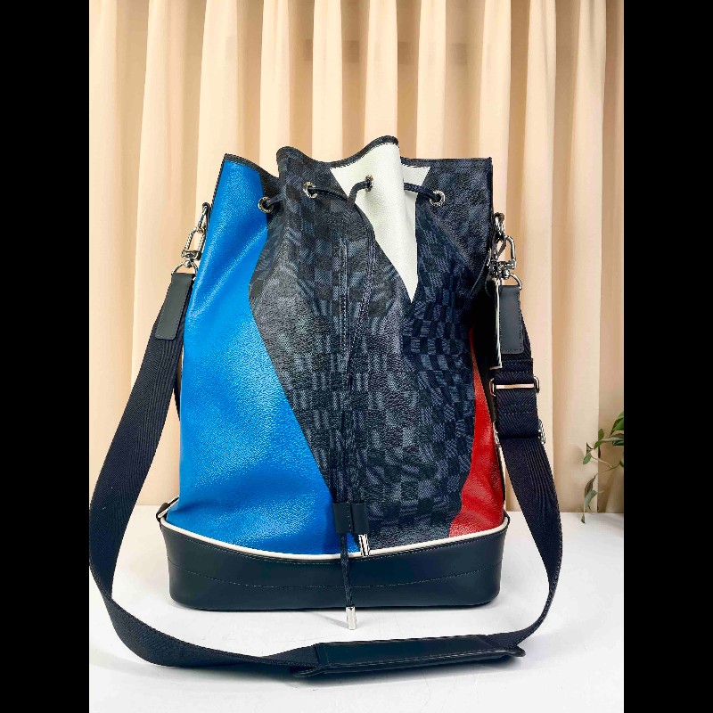 LV 路易威登限量款 棋盤格美洲杯男士手提單肩 水桶包 帶肩帶-0