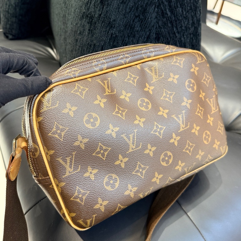 路易威登/Louis Vuitton  雙層相機包 經典老花圖案 可單肩斜挎 底長28-2