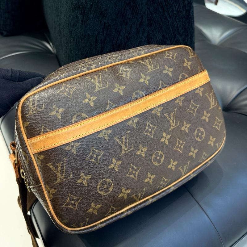 路易威登/Louis Vuitton  雙層相機包 經典老花圖案 可單肩斜挎 底長28-3
