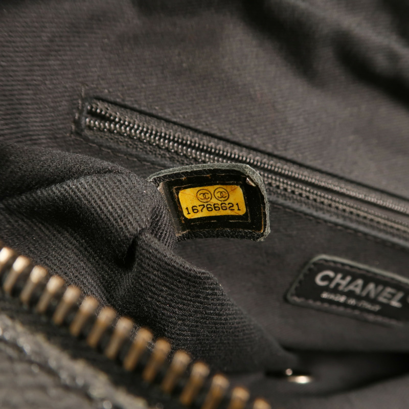 CHANEL 牛皮皮革Chain Shoulder銀扣鏈帶肩背袋-6