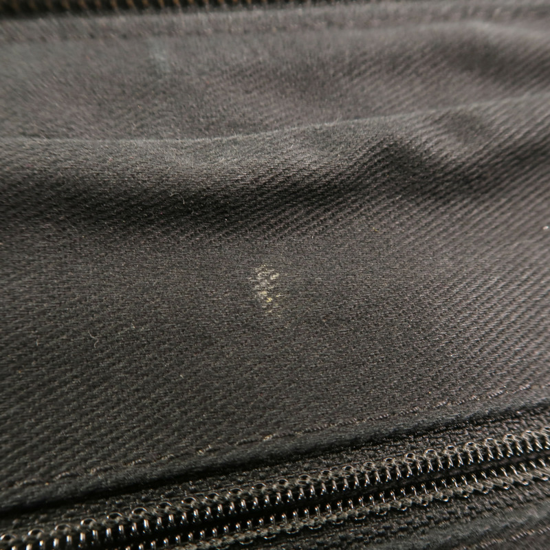 CHANEL 牛皮皮革Chain Shoulder銀扣鏈帶肩背袋-15