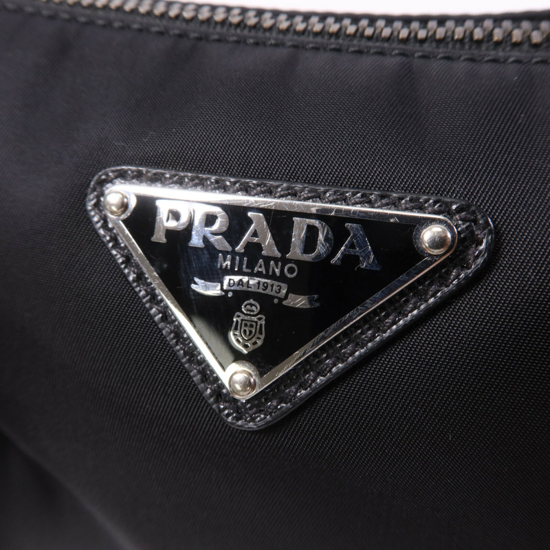 PRADA 尼龍Messenger Bag銀扣肩背袋-7