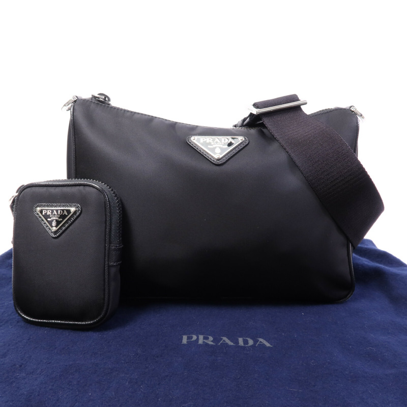PRADA 尼龍Messenger Bag銀扣肩背袋-9