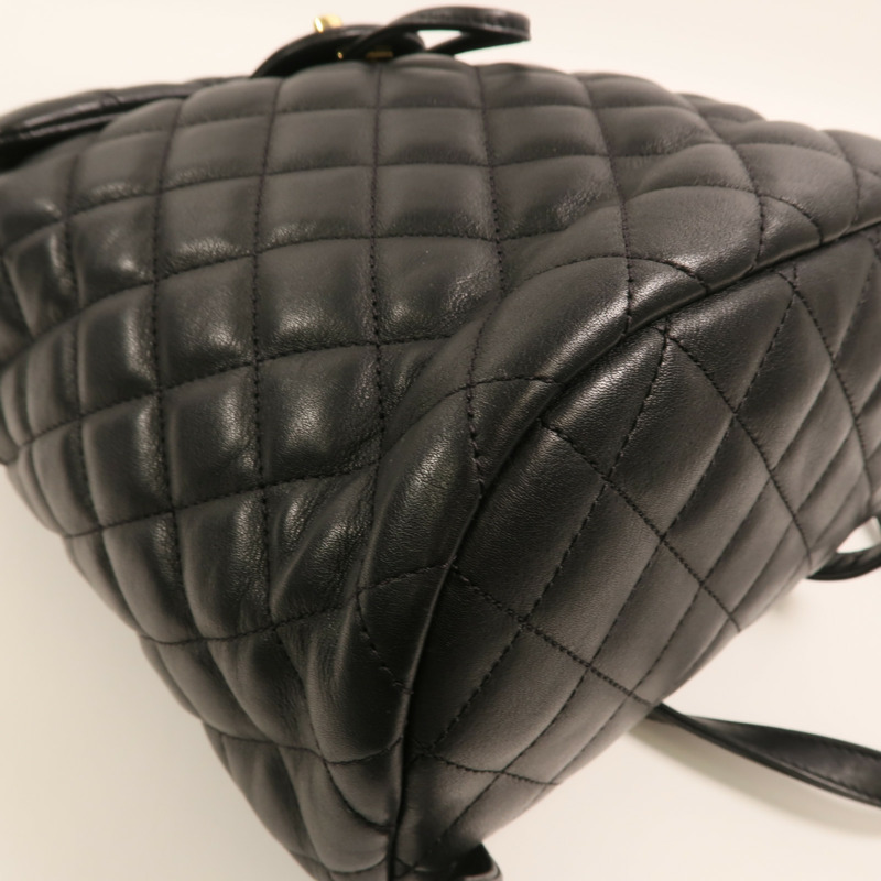 CHANEL 羊皮皮革Backpack Small金扣背包-12