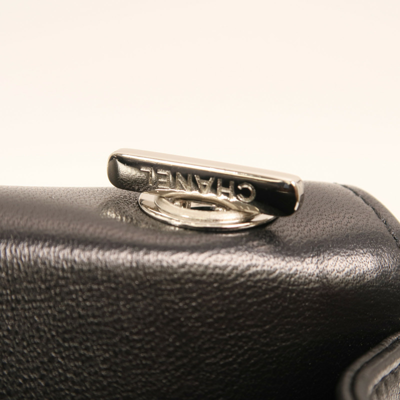 CHANEL 漆皮皮革Boy Brick Bag銀扣鏈帶肩背袋-11