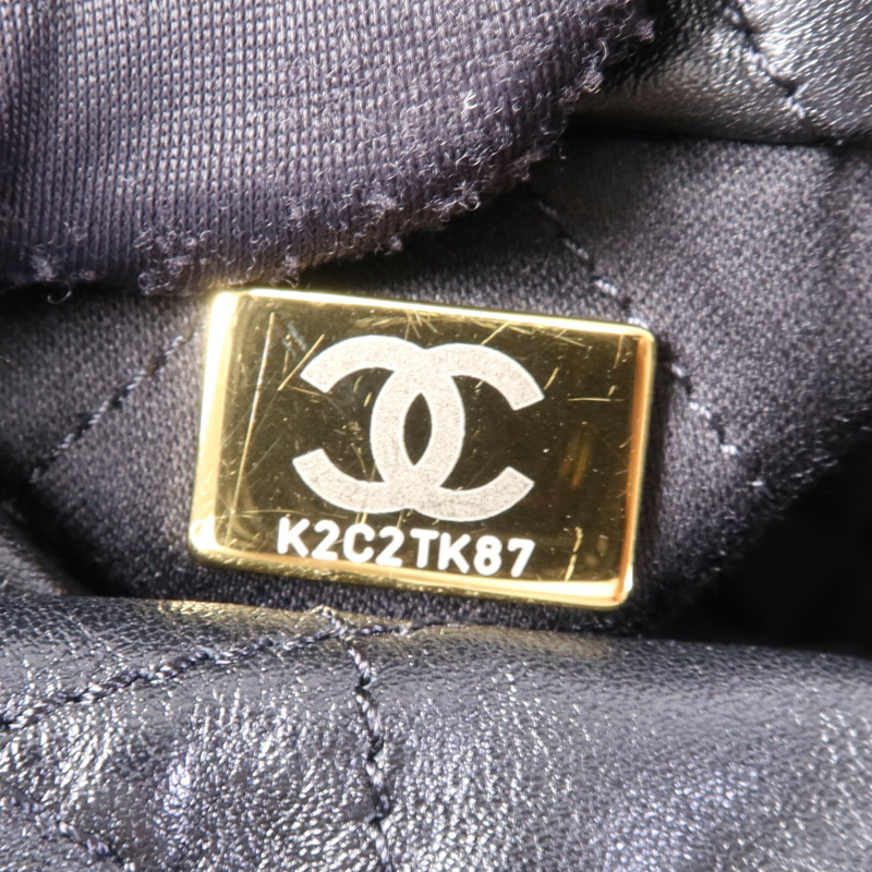 CHANEL 牛皮皮革Chanel 22 Medium金扣鏈帶肩背袋-7