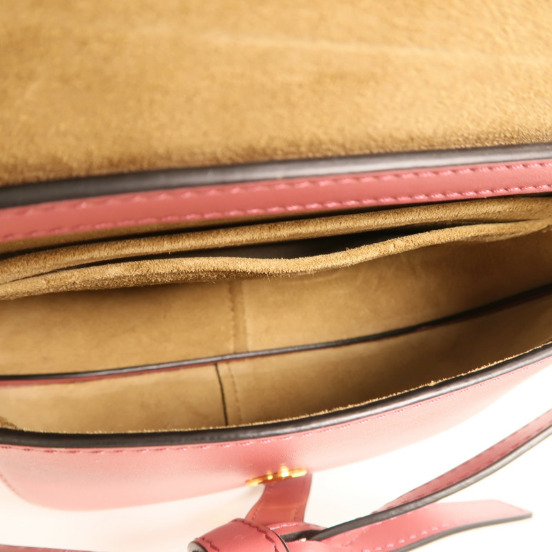 LOEWE 牛皮皮革Mini Gate金扣肩背袋-4