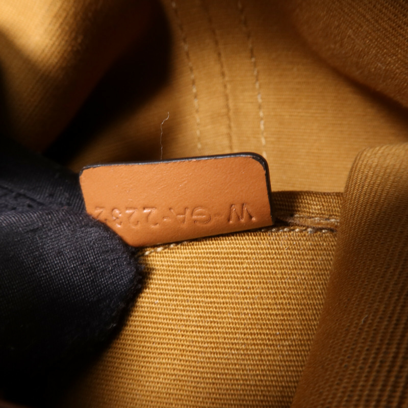 CELINE 塗層帆布Triomphe Drawstring Small Bucket金扣肩背袋-7