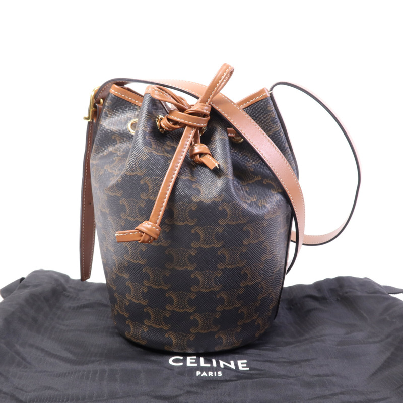 CELINE 塗層帆布Triomphe Drawstring Small Bucket金扣肩背袋-9